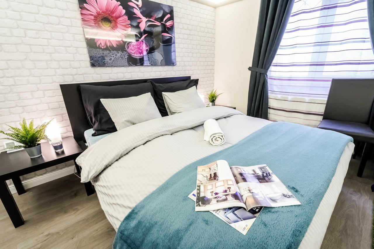 Roeck Premier Downtown Residence Budapest Ngoại thất bức ảnh