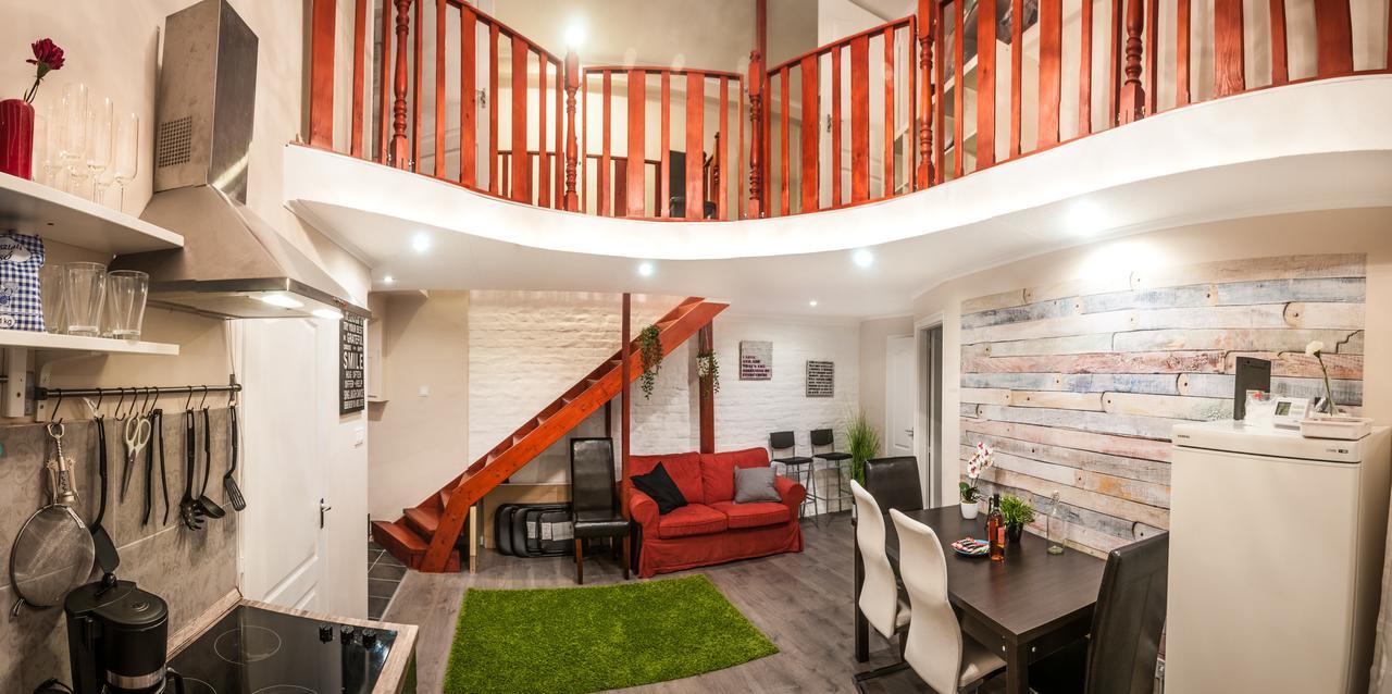 Roeck Premier Downtown Residence Budapest Ngoại thất bức ảnh